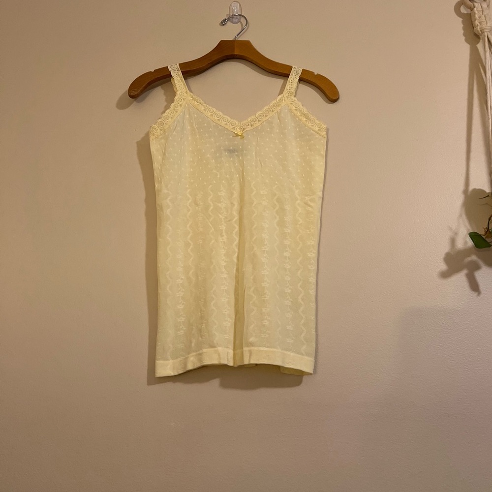 Express Vintage Lace Pastel Yellow Cami